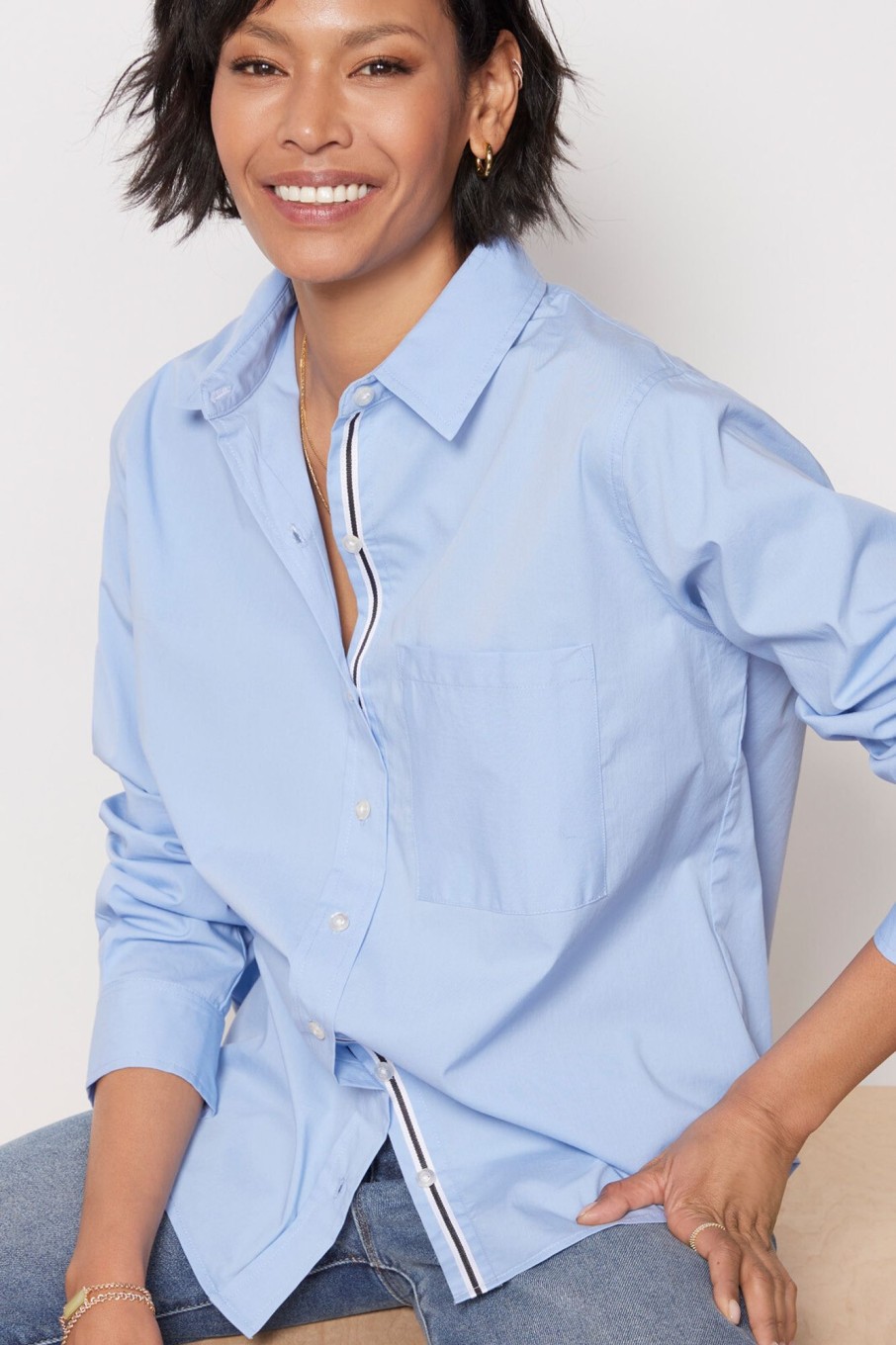 Clothing EVEREVE | Ciera Relaxed Button Down