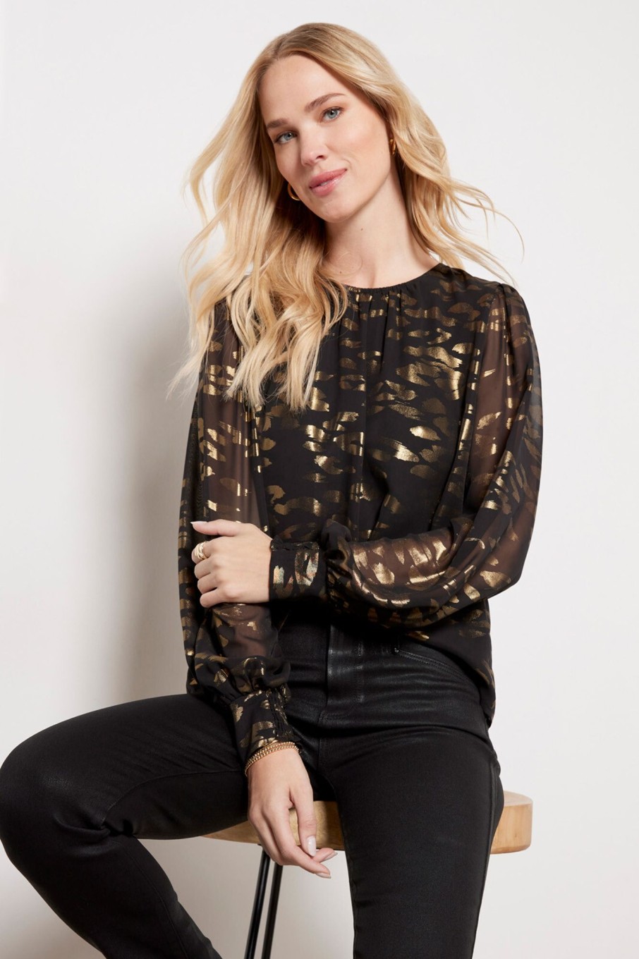 Clothing EVEREVE | Adele Leopard Shine Top