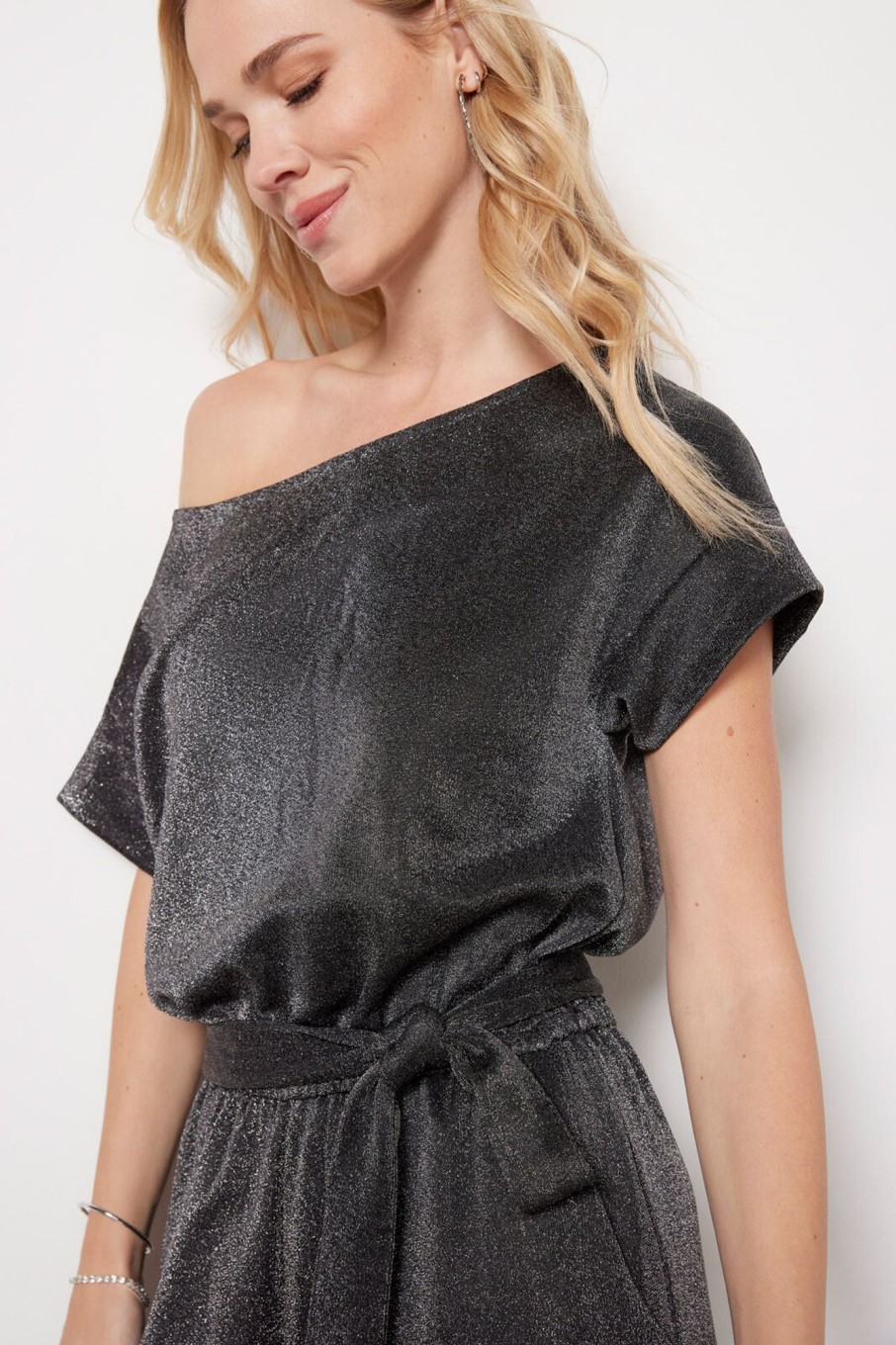 Clothing EVEREVE | Waverly Off Shoulder Jumpsuit