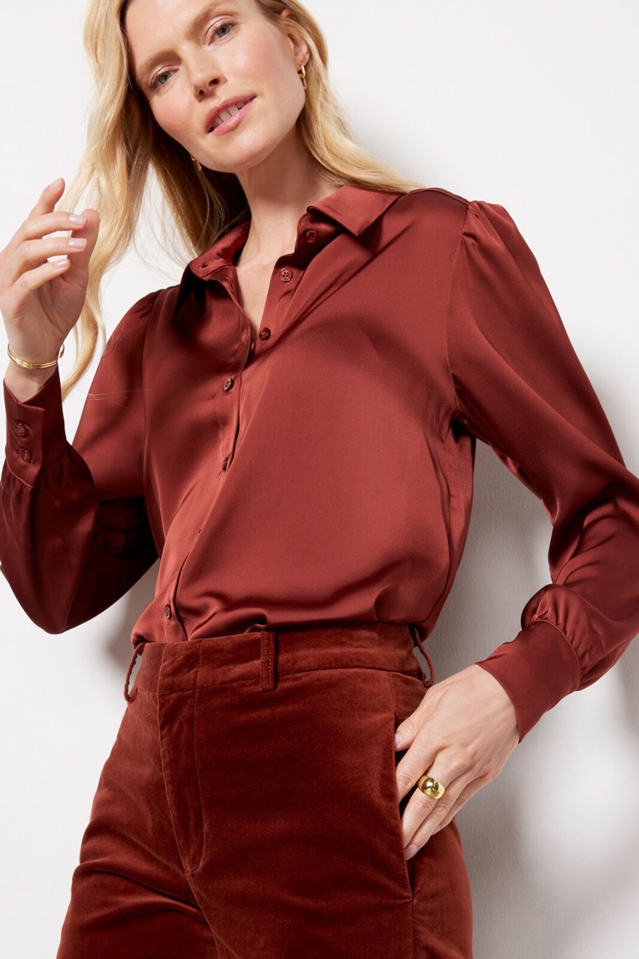 Clothing EVEREVE | Kristi Satin Puff Sleeve Shirt