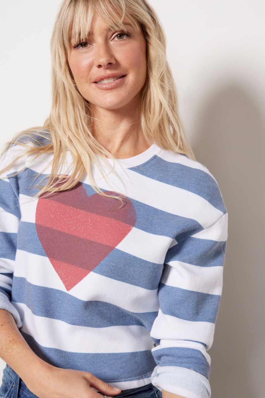 Clothing SUNDRY | Stripe Heart Sweatshirt