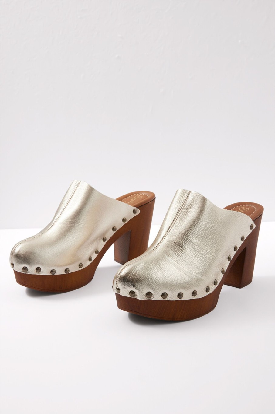 Shoes & Accessories SEYCHELLES | Go All Out Clog