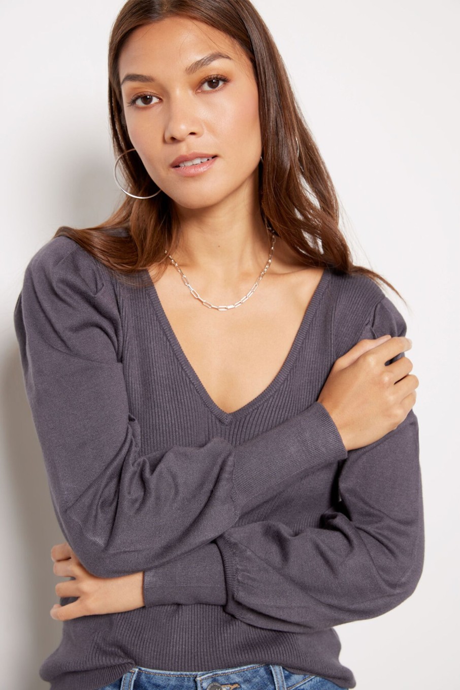 Clothing EVEREVE | Hilary V Neck Puff Pullover