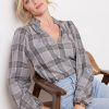 Clothing EVEREVE | Declan Plaid Blouse